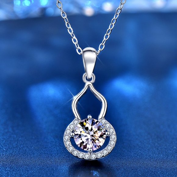 Certified 1ct. t.w. Moissanite Diamond Pear Shape Pendant Necklace NEW - Picture 1 of 10